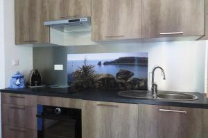 APPARTEMENT AVEC DEUX CHAMBRES FACE A LA MER