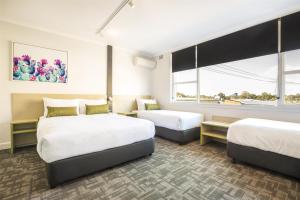 Family Studio room in Nightcap at Hume Hotel