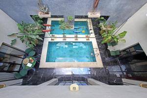 Riad Rouge Opéra