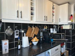 Cosy flat by Penzance harbour