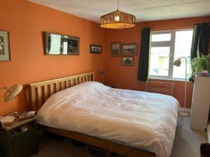 Cosy flat by Penzance harbour