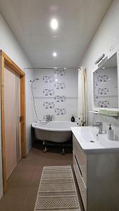 Двокімнатна студія з 3 ліжками Мережа AlexApartments Документи для відряджень Безконтатне заселення 24-7