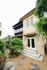 尾道の家 Onomichi House - 千光寺の麓 時を超える映画のワンシーンへ - Supported by COCOSTAY