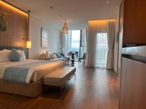 Elegant Apartment Alacarte Hạ Long