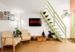 LIMITED OFFER !!! Little Cozy & Downtown LOFT - 400m to METRO BenThanh