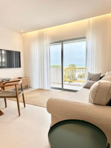 Casa do Largo - Quarteira Algarve