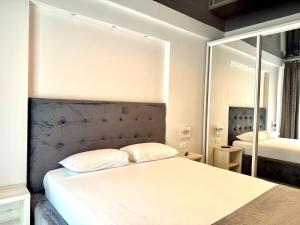 Almiro Residence 12