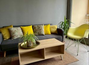 Appartements One Bedroom Apartment Centre Lyon : photos des chambres