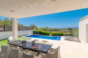 Villa Corb Mari II by Sealand Villas