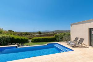 Villa Corb Mari II by Sealand Villas