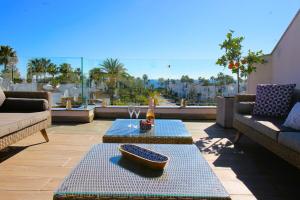 Amazing penthouse at highly rated Costa Marinsa!