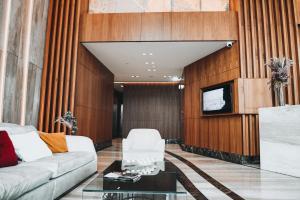 The 1 -Nicosia Elite Stay- Gym Pool 24h Concierge