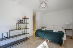 Villas Mas Etienne Piscine&Nature Saint-Remy Conciergerie : photos des chambres
