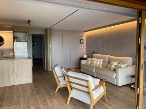 Apartamento en Complejo Eden Mar con Vistas al Mar, 3 Piscinas y Acceso a Playas - ES-209-25