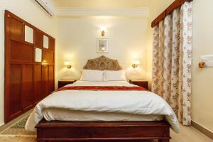 ROYAL SUITE 1 -Hauz Khas Village