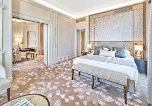 Hotels La Reserve de Beaulieu : Suite - Vue sur Mer