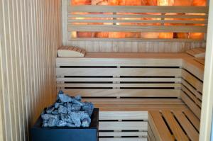 Chocolat Studios - Infinity Pool & Spa Resort