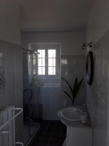 B&B / Chambres d'hotes La Maison Bleue - La Belle Epoque : photos des chambres