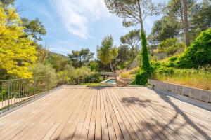 Villas Maison vue colline au calme avec piscine : photos des chambres