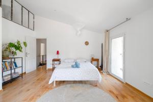 Villas Maison vue colline au calme avec piscine : photos des chambres
