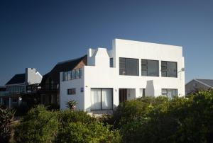 Meraki - Greek style beach house in Boggoms Bay