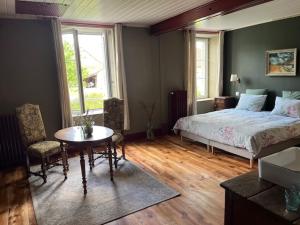 B&B / Chambres d'hotes Moulin de Maupoy : photos des chambres