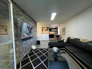 T2 cosy et rénové avec terrasse - proche de Lyon