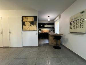 Appartements T2 cosy et renove avec terrasse - proche de Lyon : photos des chambres