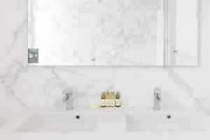 Maisons d'hotes Chateau de Bayssan : photos des chambres