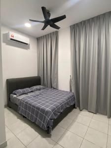 Youth City Residence, Nilai 2R2B, City View with Balcony