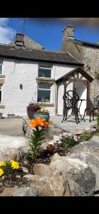 Brock cottage Tideswell newly modernised in heart of Peak District National Park