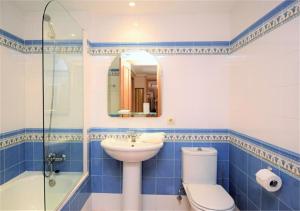 Penthouse in good location on Selwo Hills