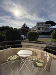 Appartements New Studio Swimming pool Beach 10 min walk : photos des chambres