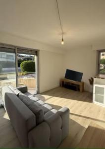 Appartements New Studio Swimming pool Beach 10 min walk : photos des chambres