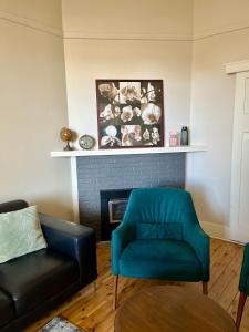 Executive Cottage, Luxe 1930s Stay in the Heart