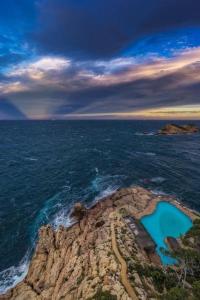 CapSaSalBegur137 Piscina del Mar, Vista al Patio