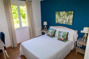 Hotels Hotel Les Oliviers : photos des chambres