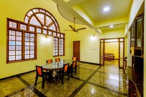 Mudra House Service Apartment