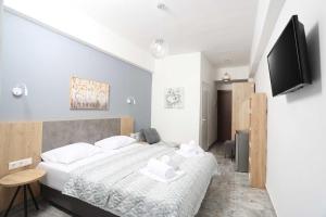 Hotel Adonis