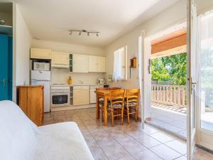 Holiday Home Les Mimosanes-5 by Interhome