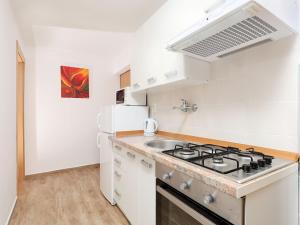 Apartment Apartmani Pintar-3 by Interhome