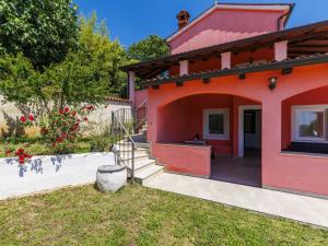 Holiday Home Villa Gabi by Interhome