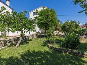 Studio Maslina by Interhome