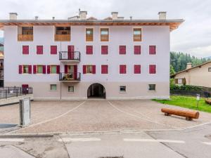 Apartment Dimora Grisun by Interhome