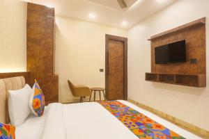 Via Sugar Inn Near Rajouri Garden