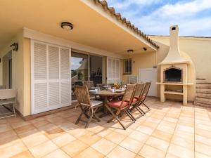 Holiday Home Villa Marina by Interhome