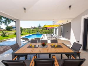 Holiday Home Vala by Interhome