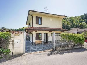 Apartment Lake It Easy by Interhome