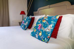 Hotels Hotel Les Oliviers : photos des chambres