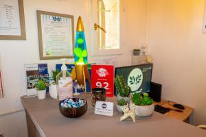 Hotels Hotel Les Oliviers : photos des chambres